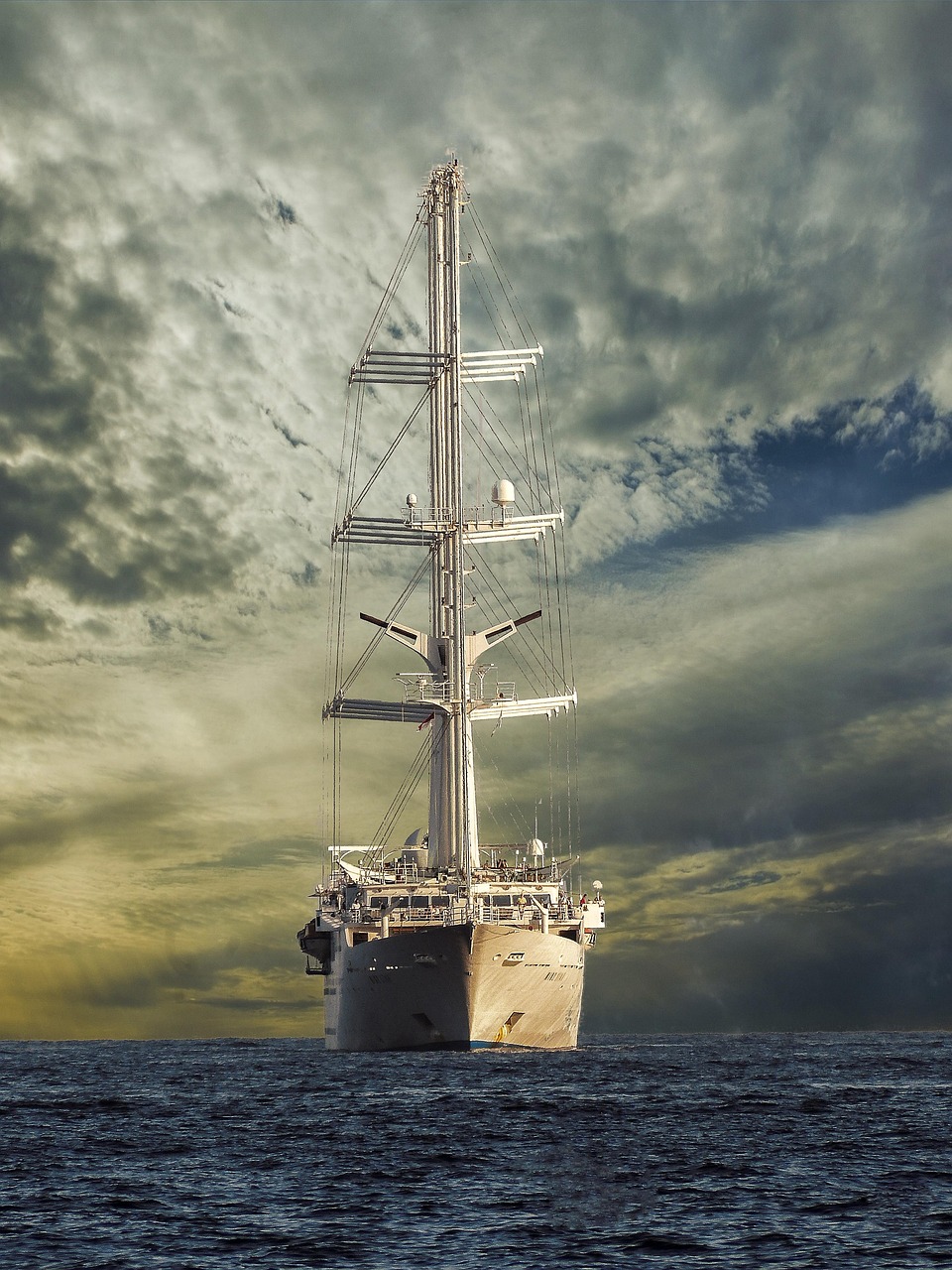 Yacht 3