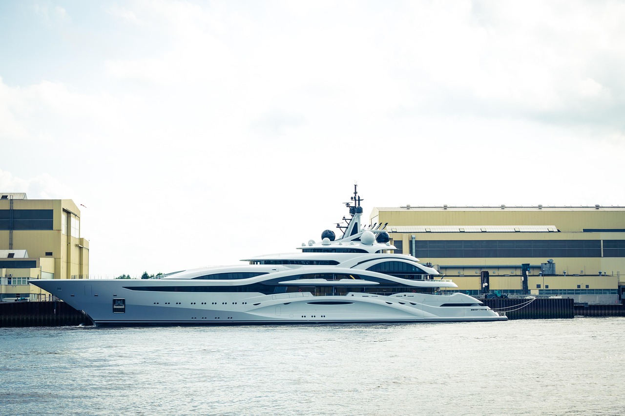 Yacht 5